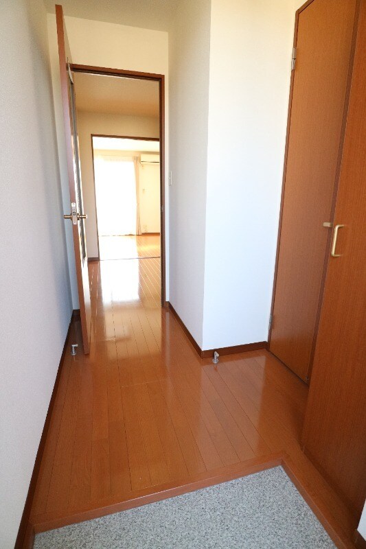  水島臨海鉄道水島本線/倉敷市駅 徒歩27分 2階 築22年