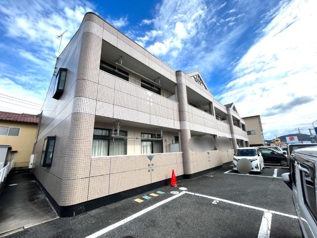 外観写真（昼） 伯備線/総社駅 徒歩12分 2階 築25年