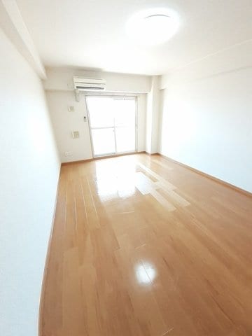  水島臨海鉄道水島本線/球場前駅 徒歩15分 3階 築19年