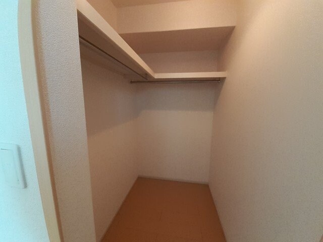  井原鉄道井原線/川辺宿駅 徒歩21分 2階 築13年