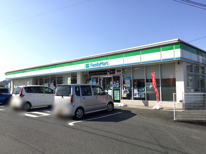 ファミリーマート 里庄浜中店(コンビニ)まで434m 山陽本線（中国）/里庄駅 徒歩29分 1階 築23年