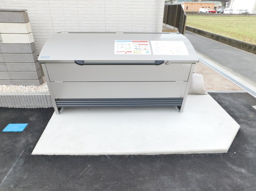  山陽本線（中国）/西阿知駅 徒歩17分 1階 築4年