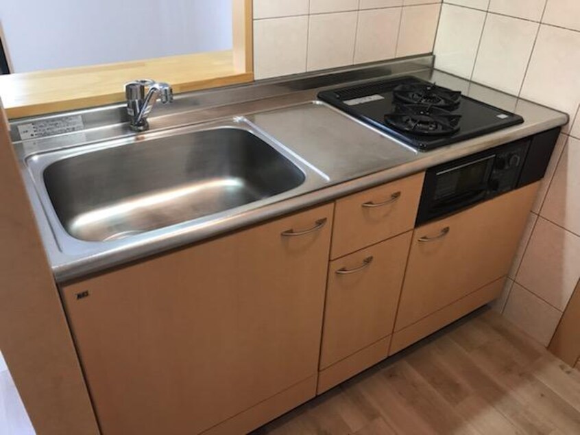 キッチン 山陽本線（中国）/倉敷駅 バス13分小溝下車:停歩15分 1階 築17年