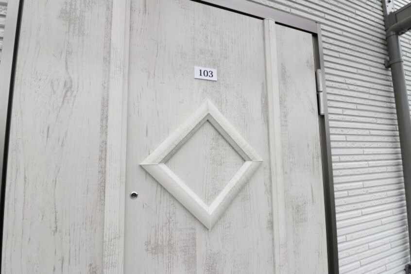  山陽本線（中国）/鴨方駅 徒歩9分 1階 築4年