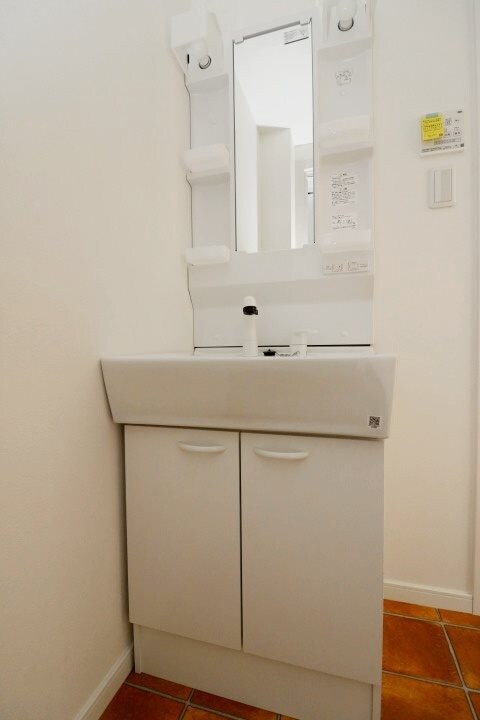  山陽本線（中国）/鴨方駅 徒歩9分 1階 築4年