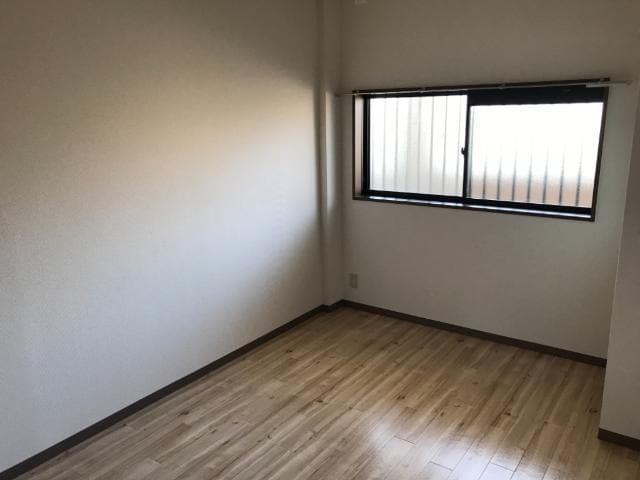 室内 山陽本線（中国）/倉敷駅 バス9分沖下車:停歩4分 2階 築25年