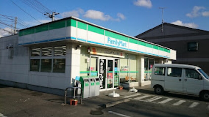 ファミリーマート 総社溝口店(コンビニ)まで667m 伯備線/総社駅 徒歩4分 2階 築10年