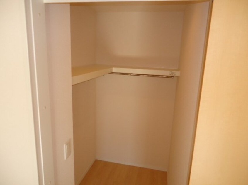 ウォークインクローゼット シトロン