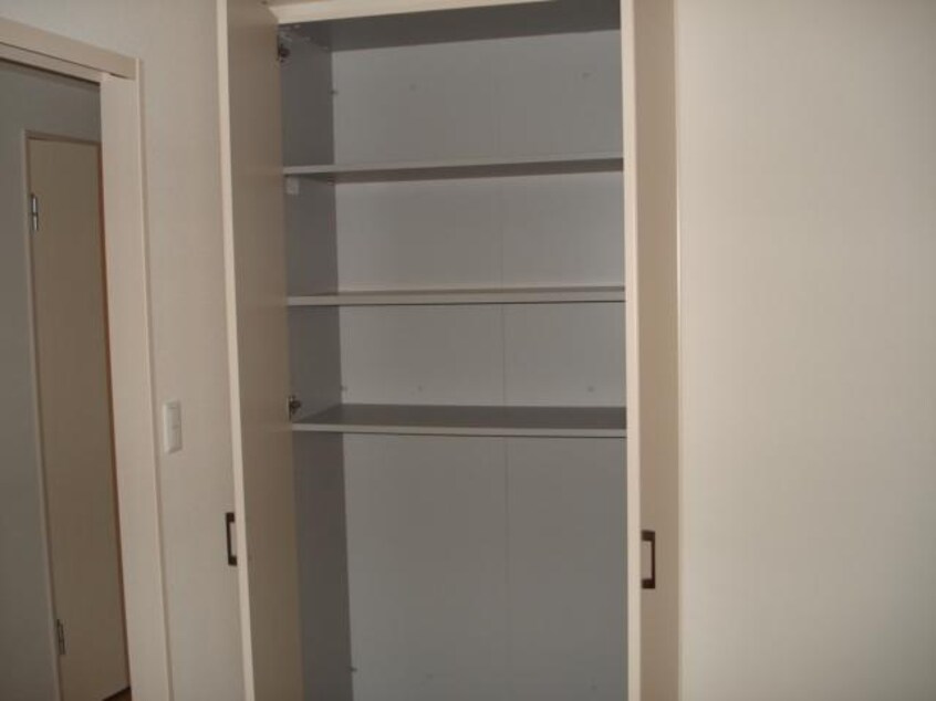 クローゼット 山陽本線（中国）/新倉敷駅 徒歩5分 2階 築15年