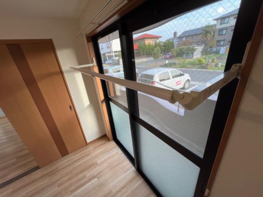 室内物干 山陽本線（中国）/倉敷駅 バス5分沖下車:停歩9分 1階 築19年