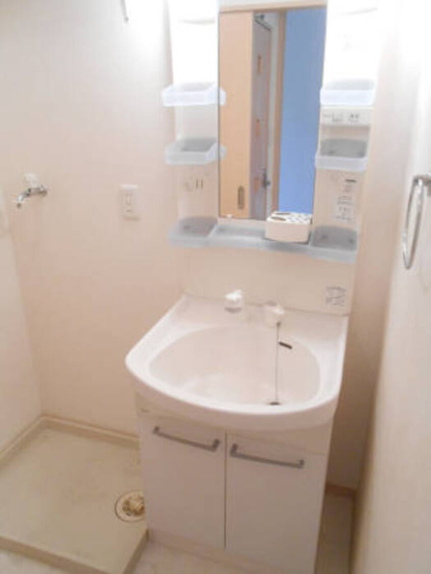  メルキュール　Ａ棟