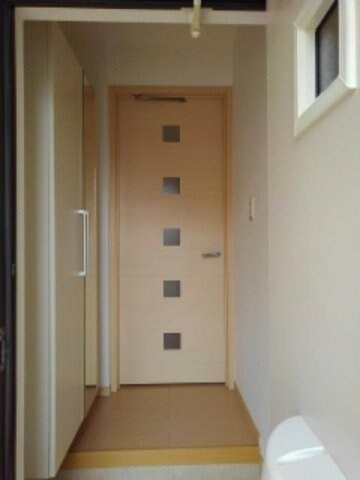  山陽本線（中国）/新倉敷駅 バス27分黒崎下車:停歩5分 1階 築15年