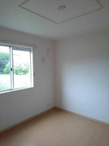  山陽本線（中国）/新倉敷駅 バス27分黒崎下車:停歩5分 1階 築15年