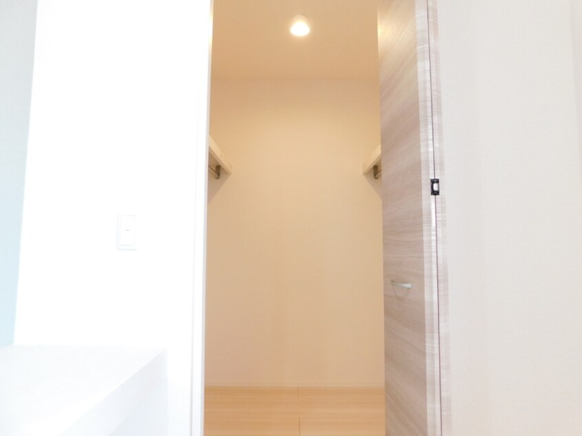  山陽本線（中国）/西阿知駅 徒歩17分 1階 築4年