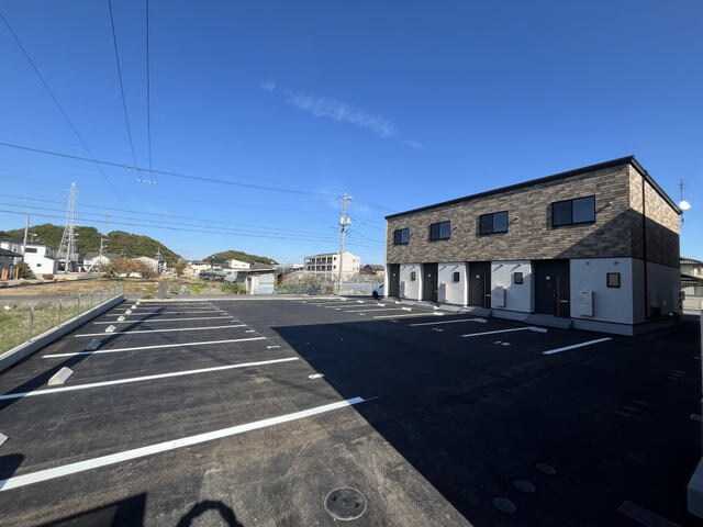  山陽本線（中国）/新倉敷駅 徒歩56分 1-2階 築1年