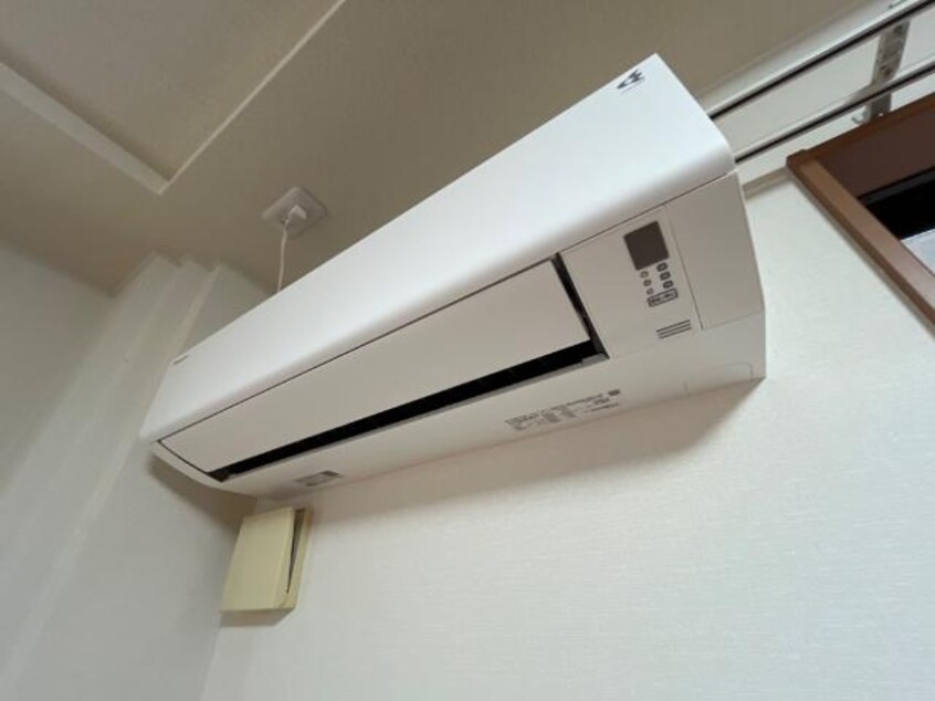 エアコン 山陽本線（中国）/西阿知駅 徒歩9分 2階 築18年