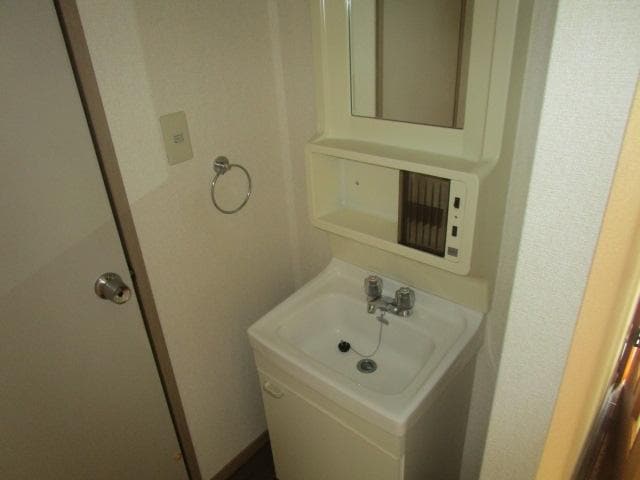  山陽本線（中国）/西阿知駅 徒歩16分 2階 築30年