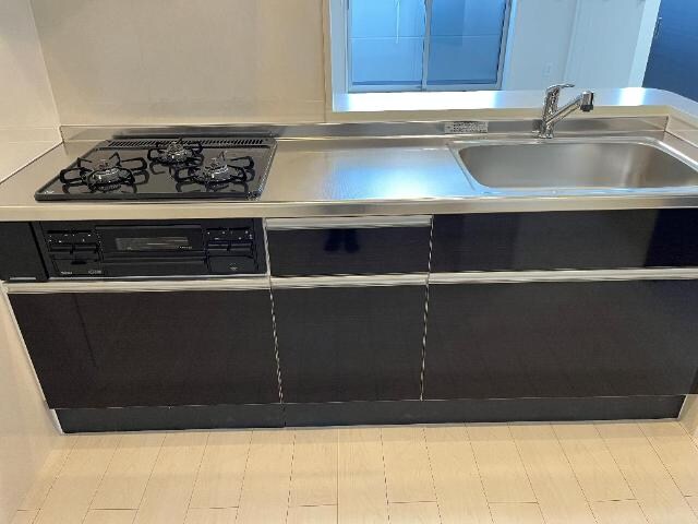 キッチン 山陽本線（中国）/倉敷駅 バス15分倉敷南高校入口下車:停歩10分 2階 築2年