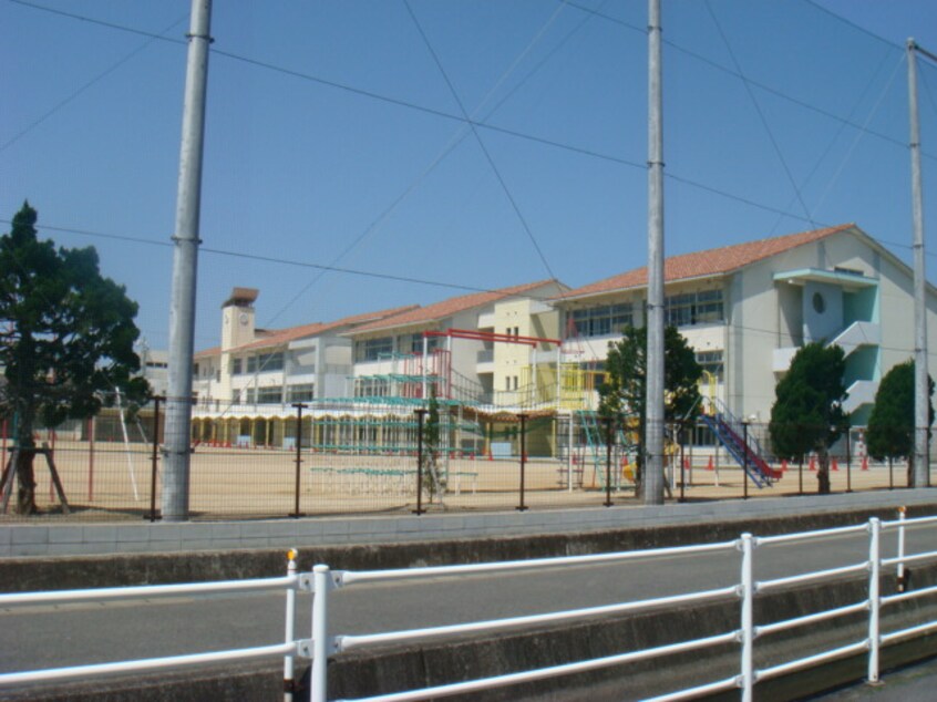 市立倉敷南小学校まで100ｍ 山陽本線（中国）/倉敷駅 バス16分大高下車:停歩8分 2階 築28年