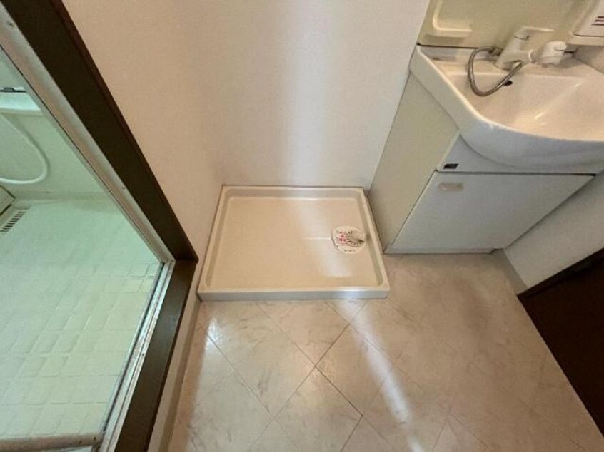 洗濯機置場 山陽本線（中国）/倉敷駅 バス16分大高下車:停歩8分 2階 築28年