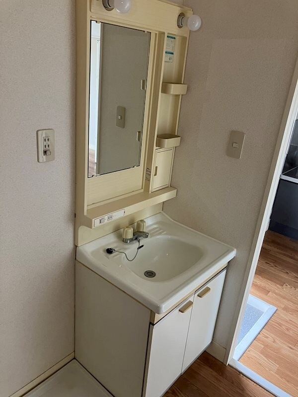  宇野線<宇野みなと線>/久々原駅 徒歩15分 1階 築32年