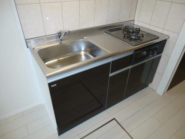 キッチン 山陽本線（中国）/西阿知駅 徒歩17分 2階 築8年