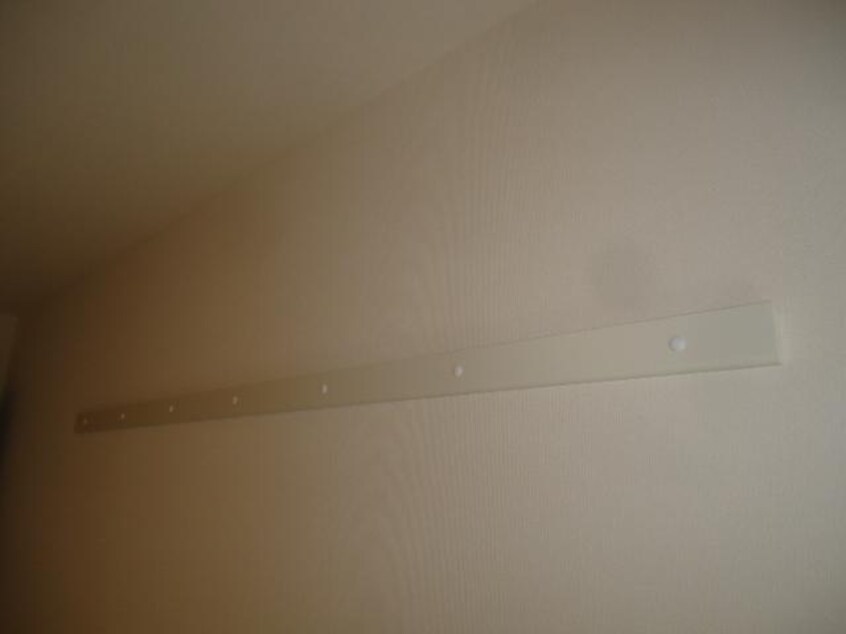 ハンガーフック 山陽本線（中国）/西阿知駅 徒歩17分 2階 築8年