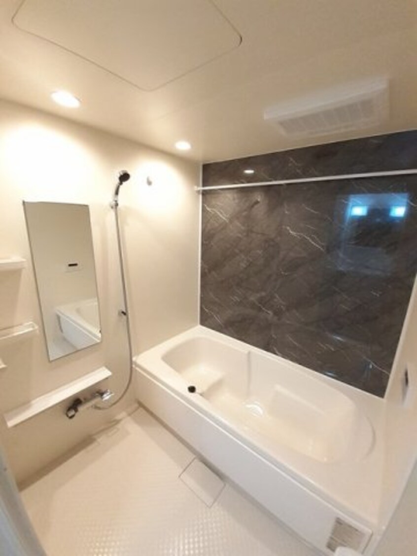  瀬戸大橋線/木見駅 徒歩18分 2階 築2年