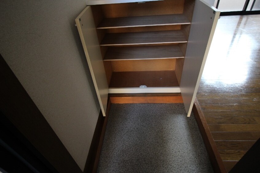  水島臨海鉄道水島本線/常盤駅 徒歩5分 2階 築25年