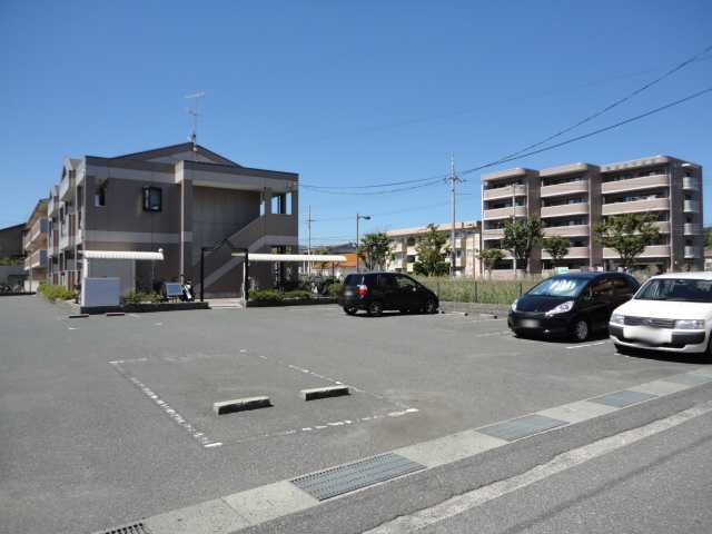 外観写真（昼） 山陽本線（中国）/新倉敷駅 徒歩2分 2階 築25年