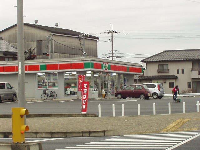 サンクス（コンビニ）まで350ｍ 山陽本線（中国）/新倉敷駅 徒歩2分 2階 築25年