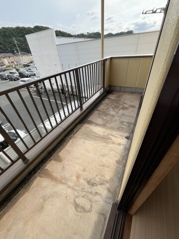  井原鉄道井原線/子守唄の里高屋駅 徒歩6分 2階 築33年