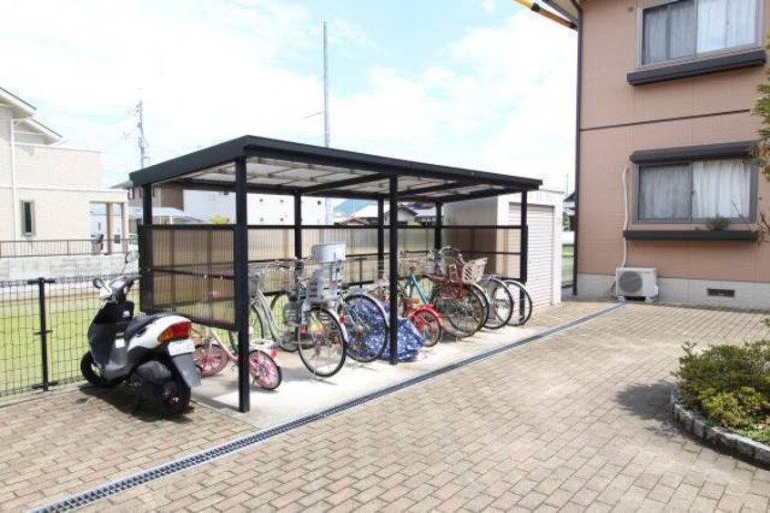  吉備線<桃太郎線>/東総社駅 徒歩16分 2階 築25年