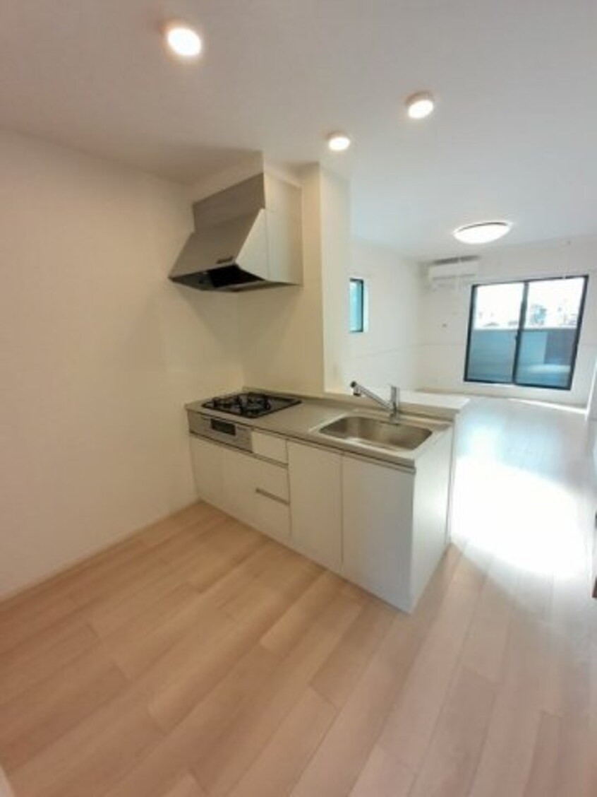  水島臨海鉄道水島本線/栄駅 徒歩16分 2階 築2年