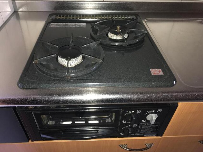 2口コンロ 山陽本線（中国）/新倉敷駅 バス15分東小高地下車:停歩5分 1階 築18年