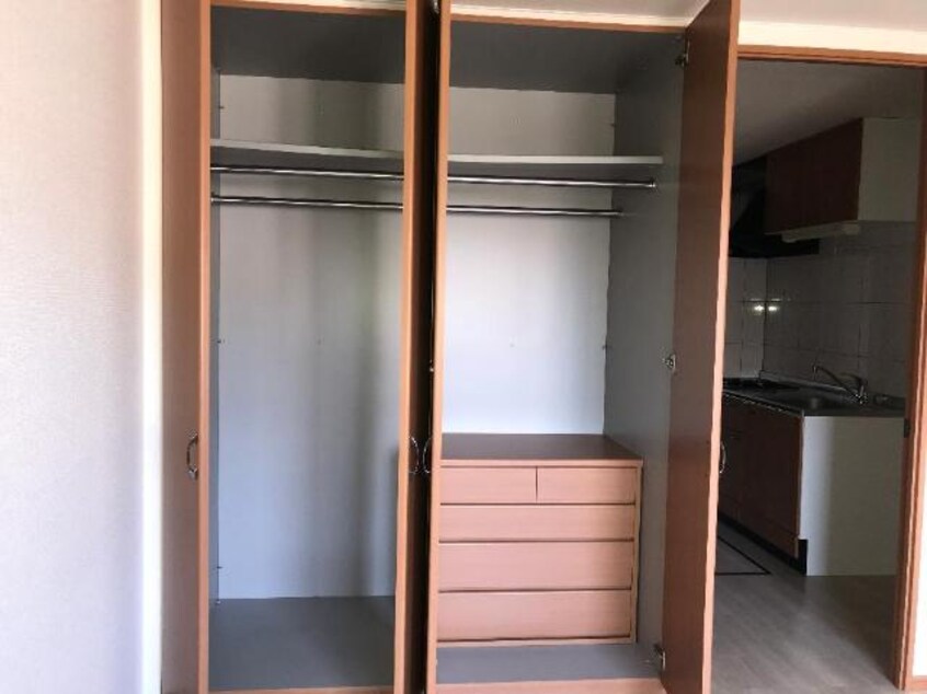 収納 山陽本線（中国）/新倉敷駅 バス15分東小高地下車:停歩5分 1階 築18年