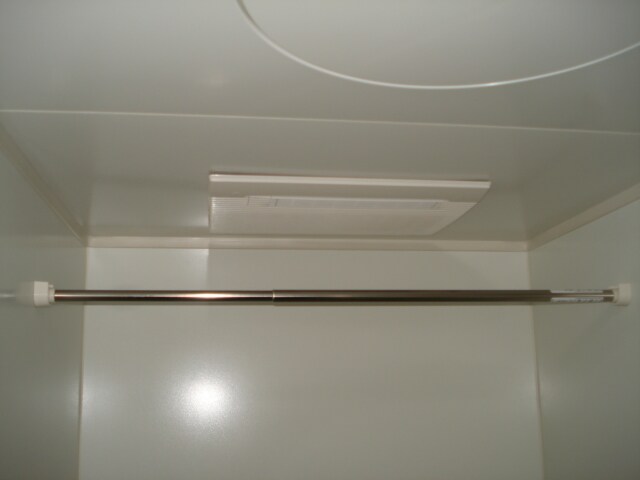 浴室乾燥機 山陽本線（中国）/新倉敷駅 バス15分東小高地下車:停歩5分 1階 築18年