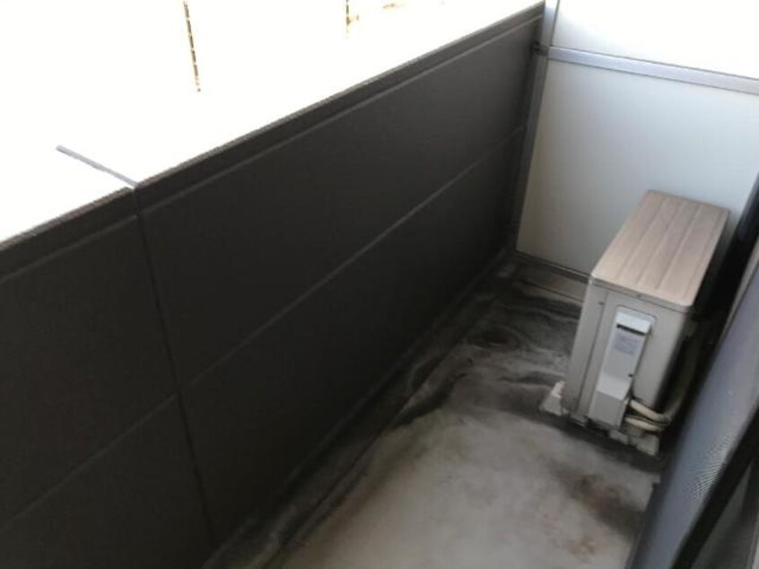 ベランダ 山陽本線（中国）/新倉敷駅 バス15分東小高地下車:停歩5分 1階 築18年