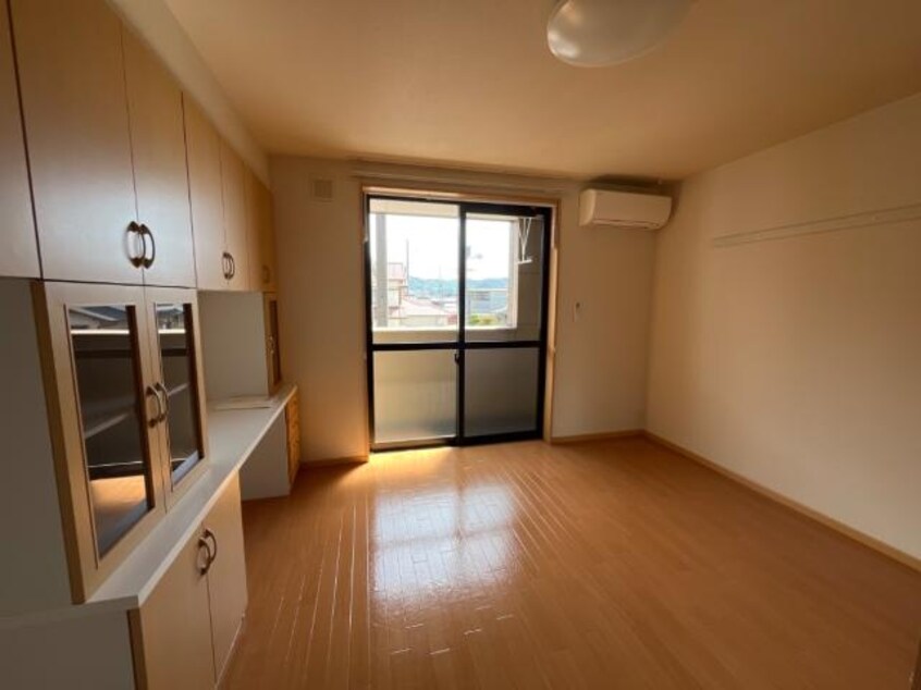 洋室 水島臨海鉄道水島本線/西富井駅 徒歩13分 2階 築16年