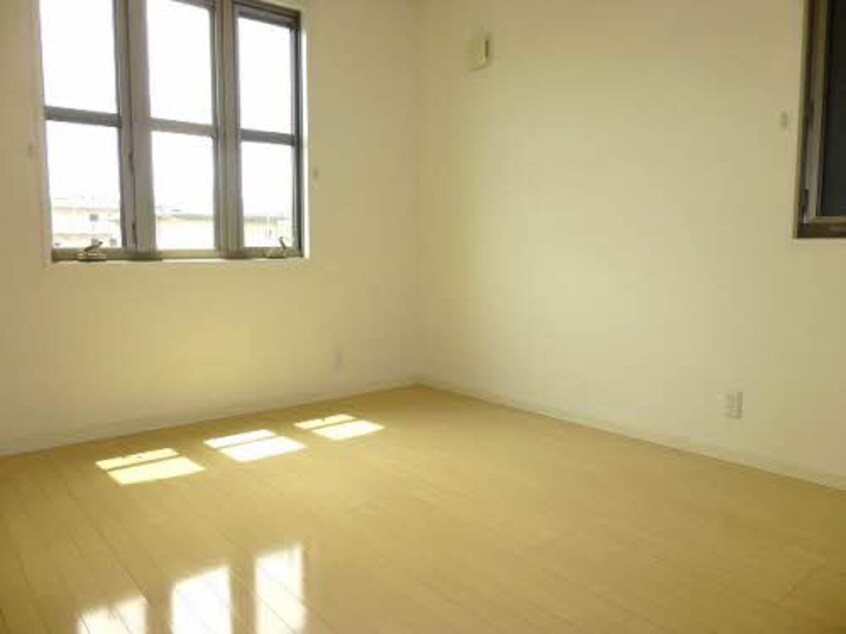  山陽本線（中国）/新倉敷駅 徒歩10分 2階 築18年