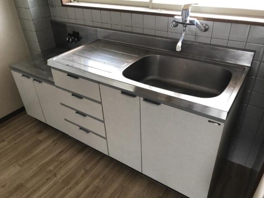 キッチン 山陽本線（中国）/倉敷駅 徒歩18分 2階 築28年