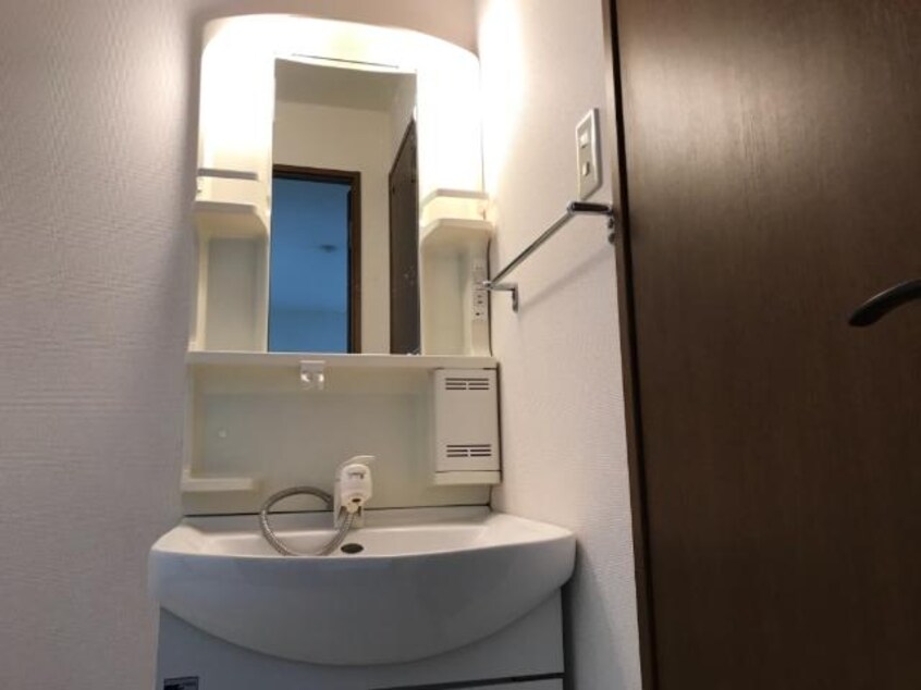 洗面 山陽本線（中国）/倉敷駅 徒歩18分 2階 築28年