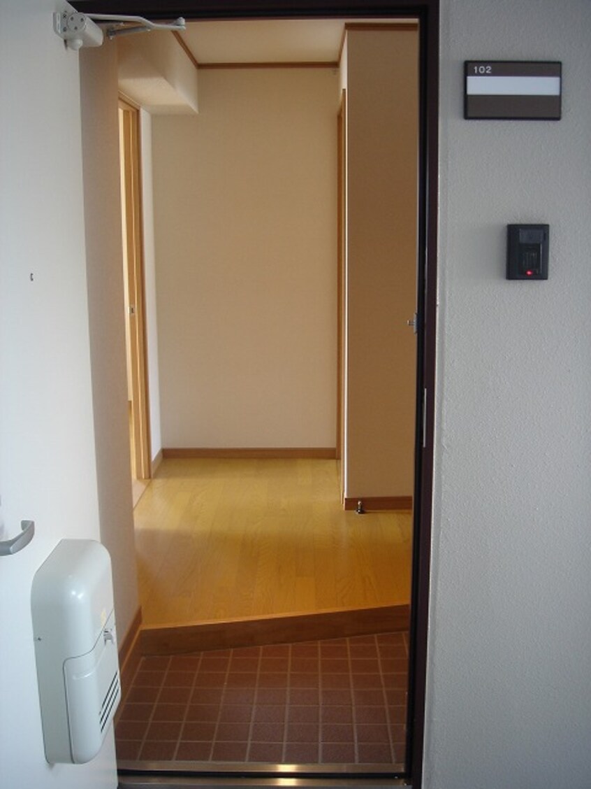  吉備線<桃太郎線>/東総社駅 徒歩10分 1階 築14年