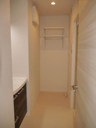  山陽本線（中国）/西阿知駅 徒歩17分 2階 築4年