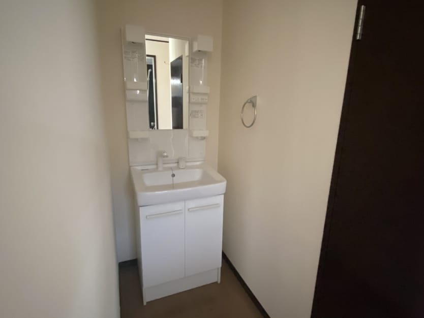  水島臨海鉄道水島本線/倉敷市駅 徒歩25分 2階 築41年