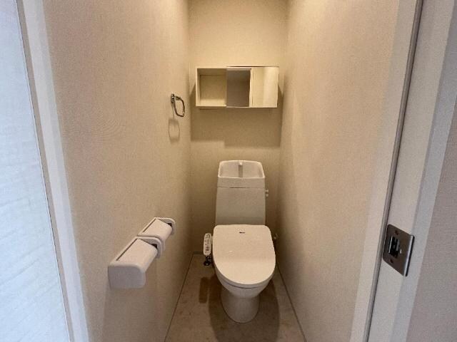 シャワー付トイレ 山陽本線（中国）/新倉敷駅 徒歩42分 1階 1年未満