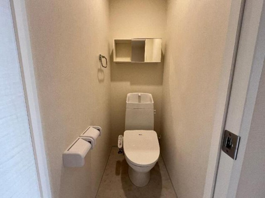 シャワー付トイレ 山陽本線（中国）/新倉敷駅 徒歩42分 1階 1年未満