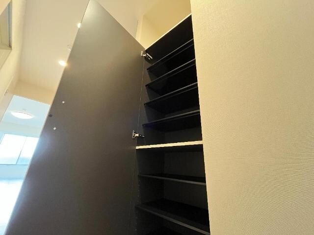 下駄箱 山陽本線（中国）/新倉敷駅 徒歩42分 1階 1年未満