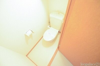 備品や設備仕様は号室等により異なります現地をご確認ください。 山陽本線（中国）/倉敷駅 徒歩23分 2階 築23年