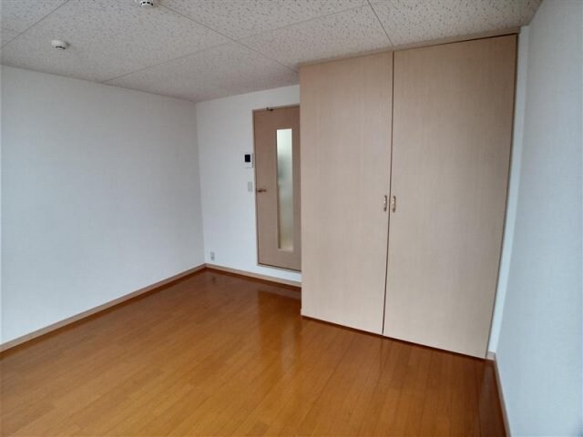 備品や設備仕様は号室等により異なります現地をご確認下さい。 山陽本線（中国）/倉敷駅 徒歩18分 1階 築27年